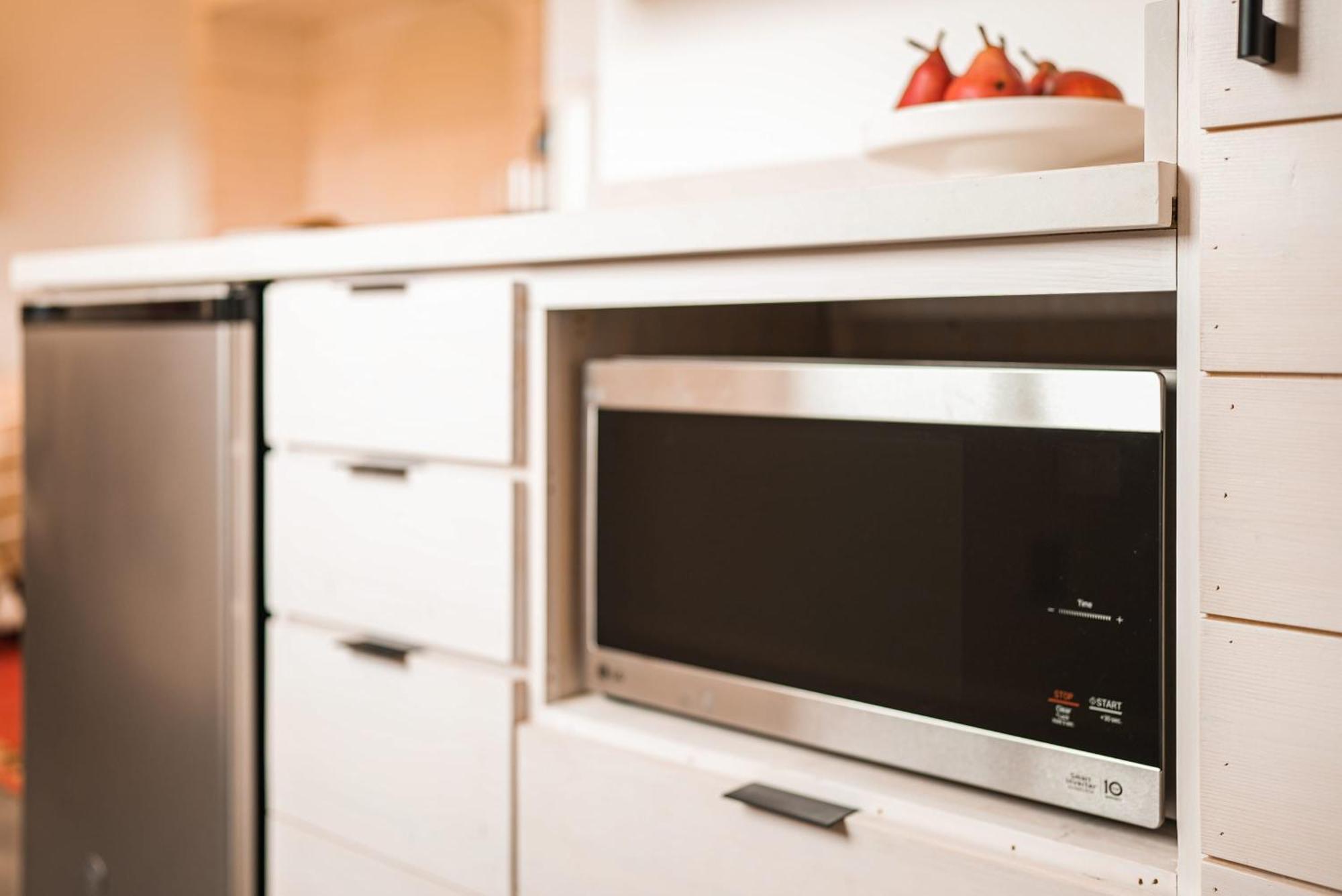 Funboard Room Includes King Bed And Mini Kitchenette スティンソン・ビーチ エクステリア 写真